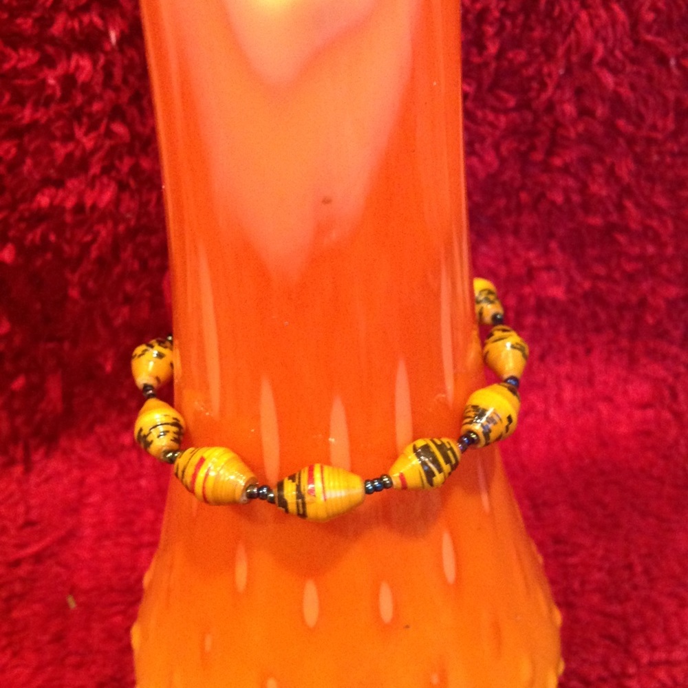 Yellow stretch bead bracelet